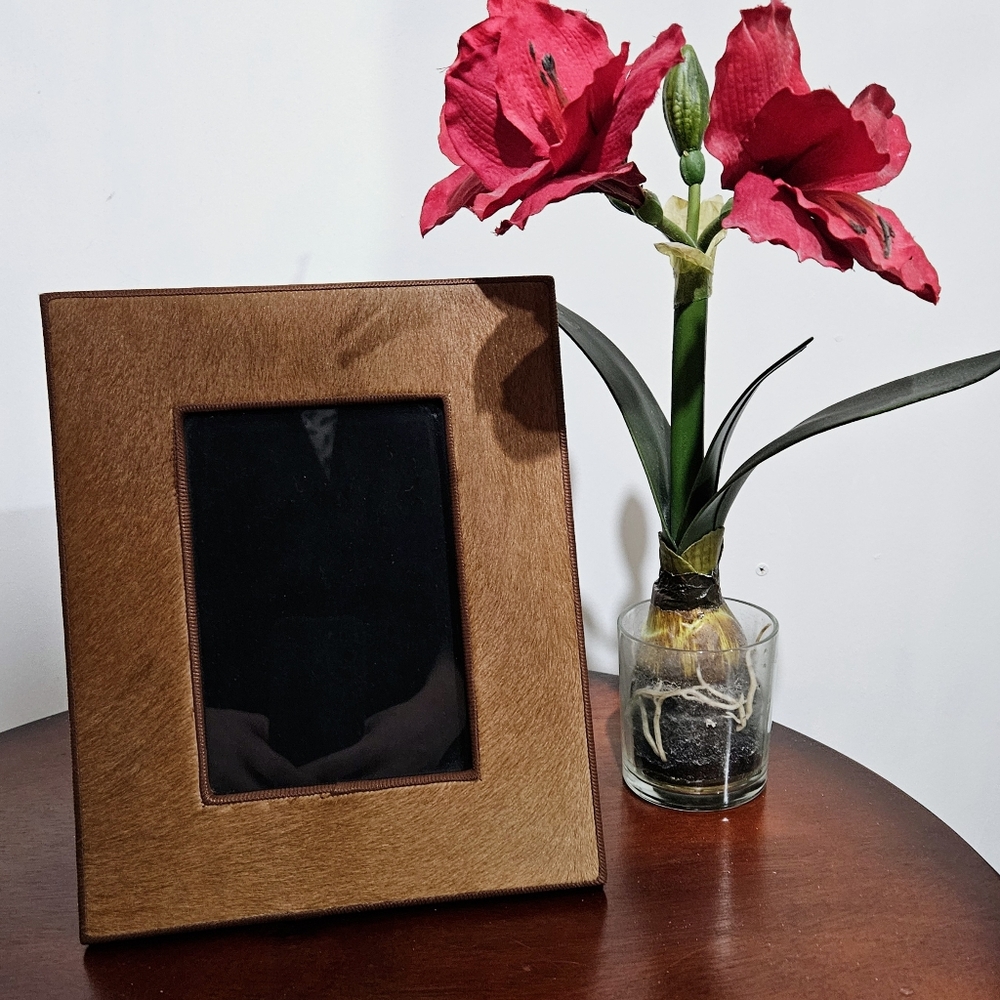Vintage Picture frame 4X6 Inches